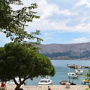 Lora , Baška Kroatien